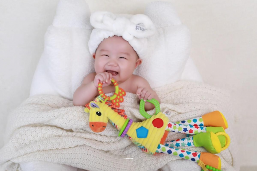 广州供卵包男孩宝宝大便酸奶味 广州供卵包男孩宝宝大便酸奶味